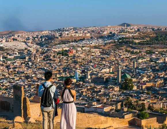 La Cucina Marocchina: 10 Piatti da Non Perdere durante la Vacanza in Marocco